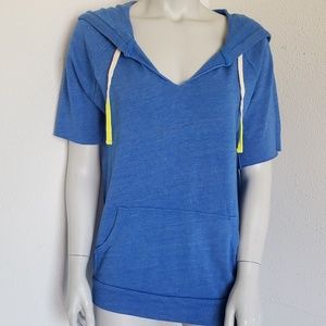 Sundry tee shirt new with tags